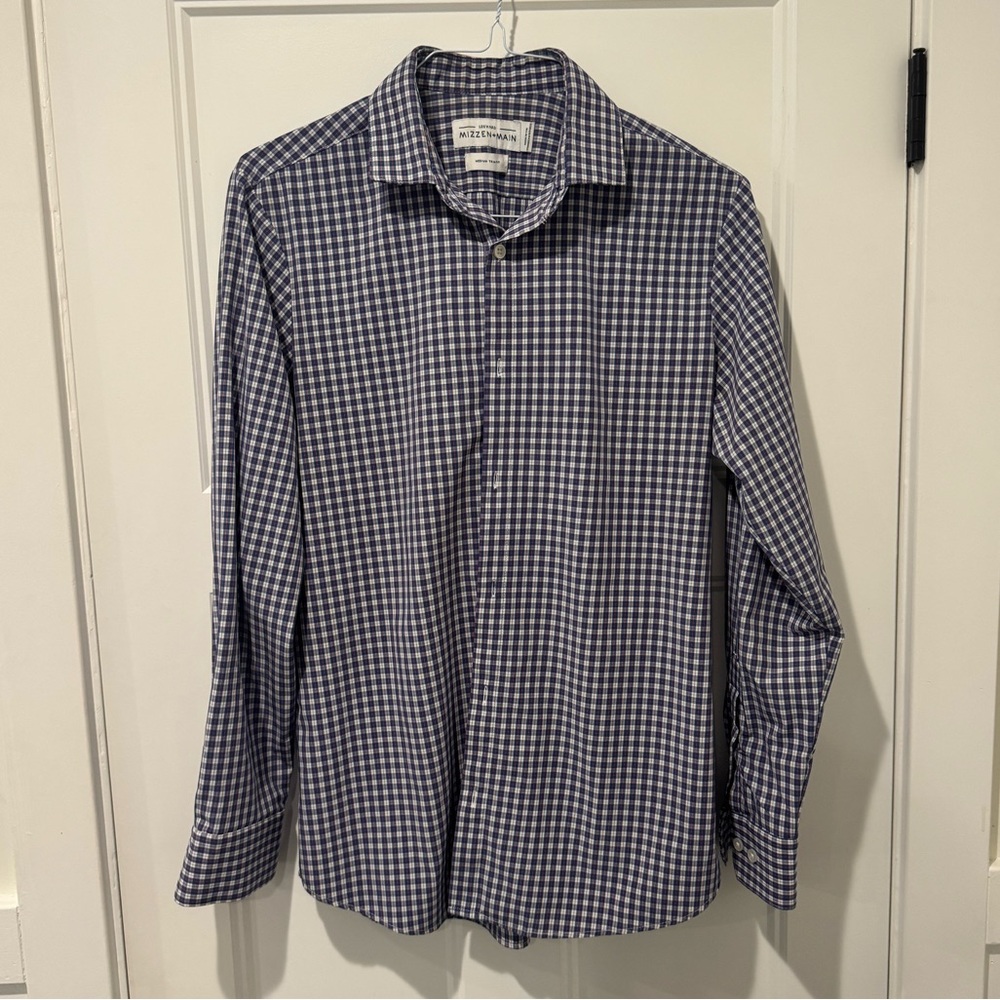 Mizzen + Main Leeward Medium Dress Shit Check out